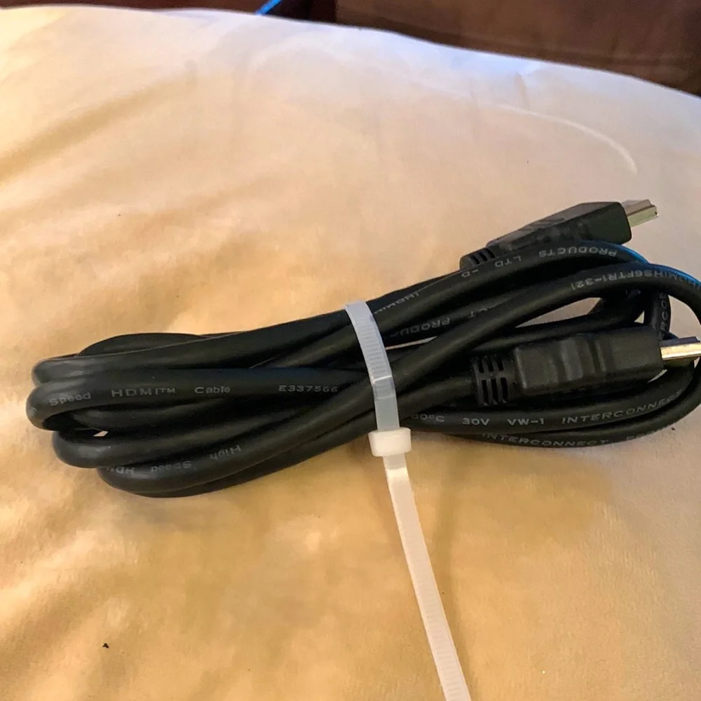 HDMI Cable - 2 1/2’